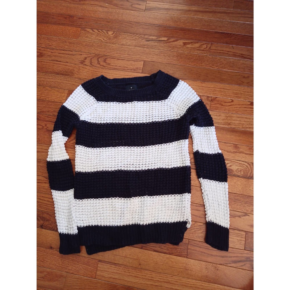 American Eagle Outfitters Jegging‎ Sweater Size XSmall Striped